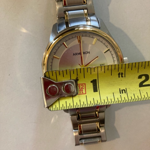 NWOT ARMITRON MENS TWO TONE ROUND DIAL WATCH DATE WINDOW - Picture 8 of 11